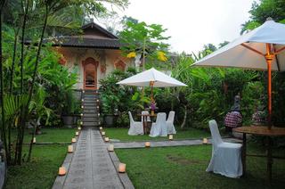 Imagen general del Hotel Tirta Ayu. Foto 7