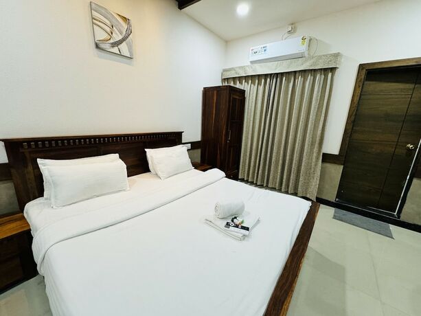 Imagen general del Hotel Tirth By Sonu Cafe. Foto 1