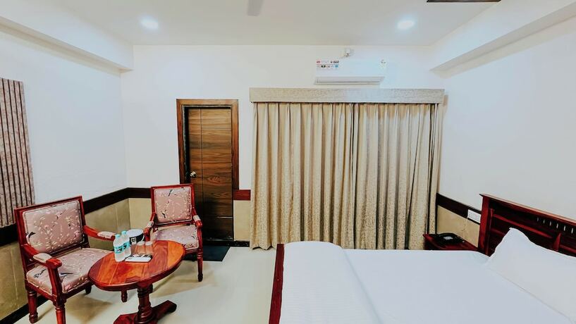 Imagen de la habitación del Hotel Tirth By Sonu Cafe. Foto 19