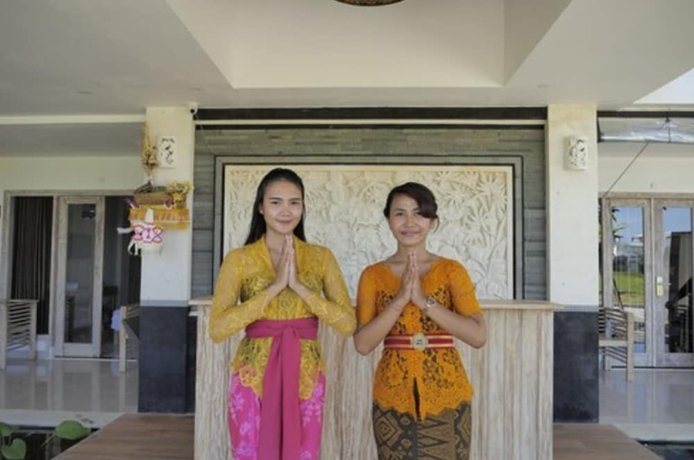 Imagen de los interiores del Hotel Tirtha Khayangan Canggu. Foto 19