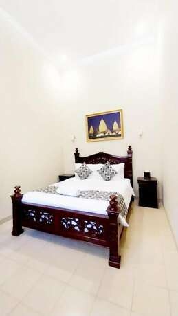 Imagen de la habitación del Hotel Tirtodipuran by Natts Hospitality Indonesia. Foto 12