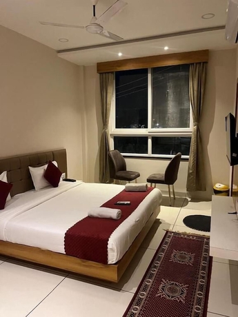 Imagen de la habitación del Hotel Tirupati Inn. Foto 3