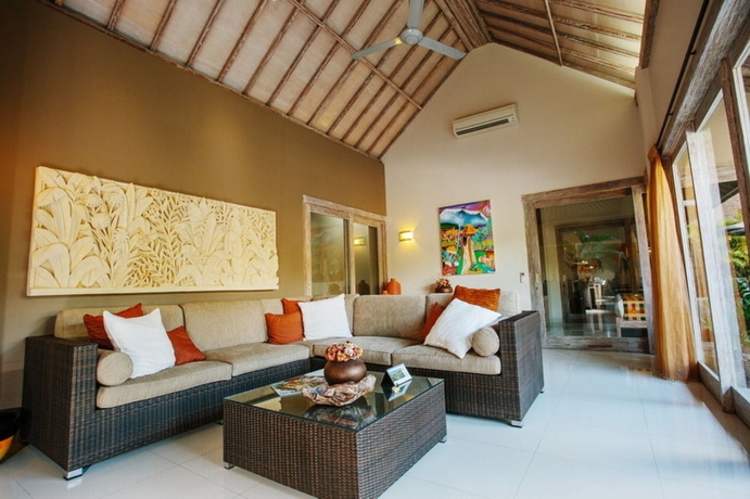 Imagen de los interiores del Hotel Tis Villas Seminyak By Premier Hospitality Asia. Foto 9