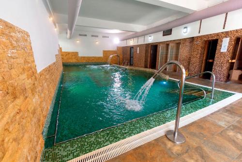 Imagen general del Hotel Tisa, Băile Olănești. Foto 11