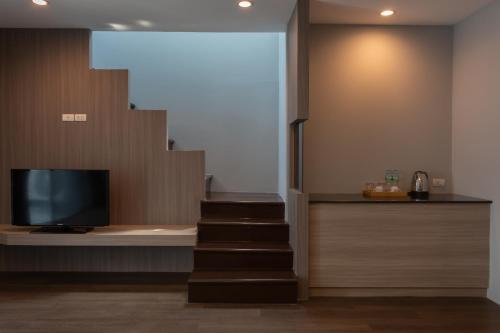 Imagen general del Hotel Tisha. Foto 7