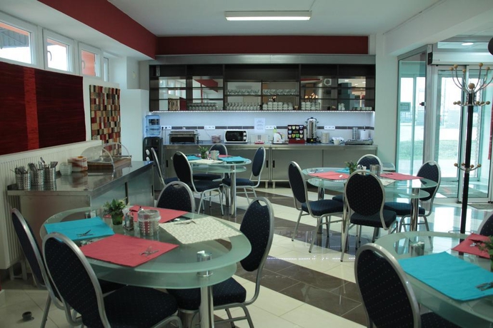 Imagen general del Hotel Tisza Corner. Foto 15