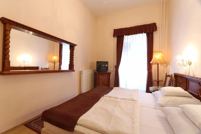 Imagen de los interiores del Hotel Tisza. Foto 12