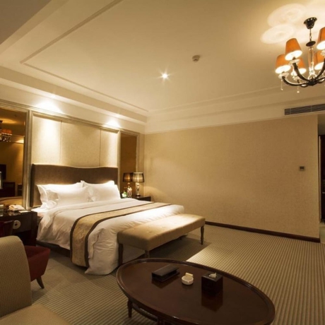 Imagen de la habitación del Hotel Titan Central Park. Foto 9