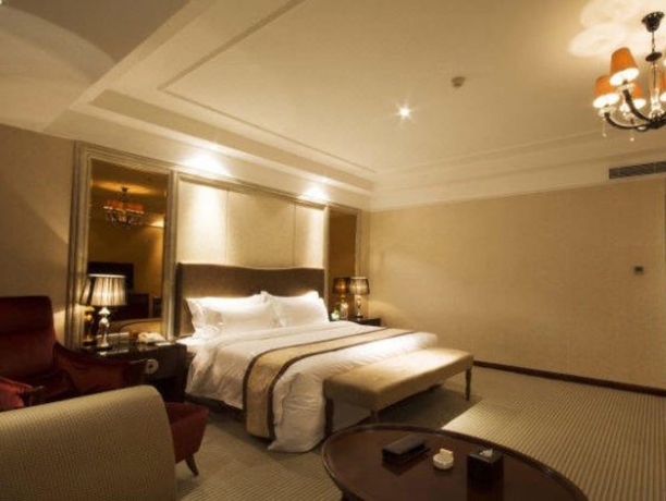 Imagen de la habitación del Hotel Titan Central Park. Foto 12