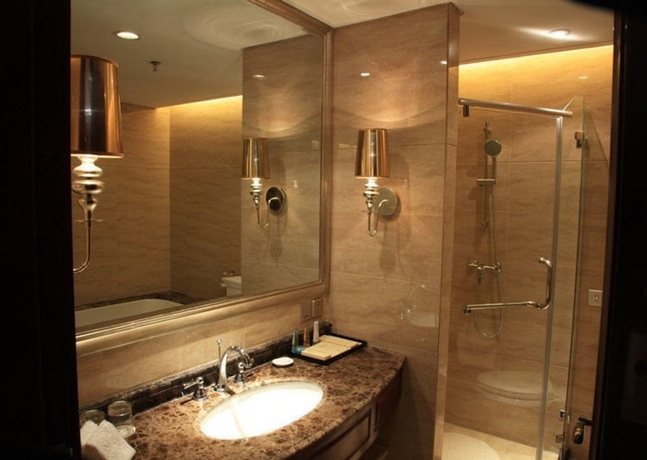 Imagen de la habitación del Hotel Titan Central Park. Foto 13