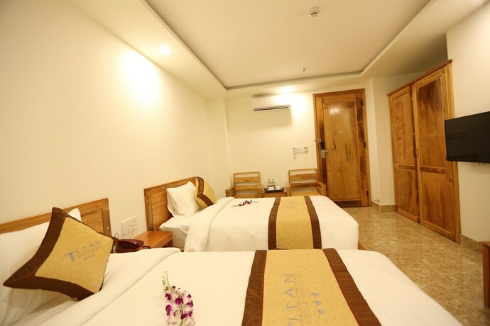 Imagen de la habitación del Hotel Titan. Foto 26