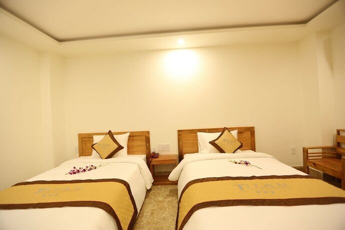 Imagen de la habitación del Hotel Titan. Foto 33