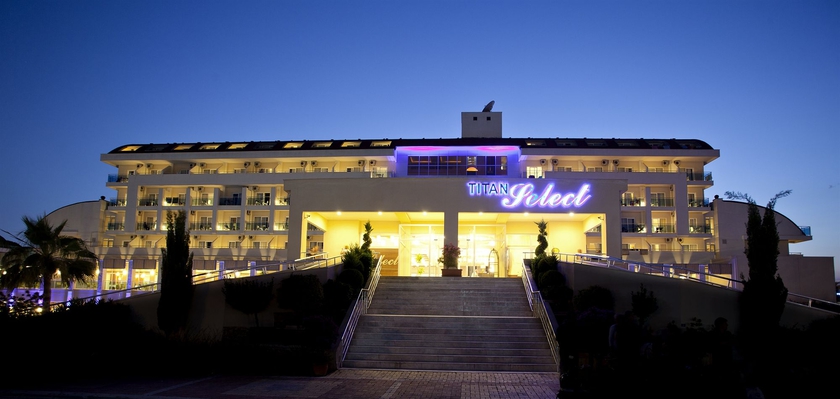 Imagen general del Hotel Titan Select. Foto 6