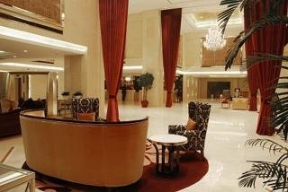 Imagen de los interiores del Hotel Titan Times. Foto 13