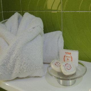 Imagen general del Hotel Titan and Spa. Foto 11