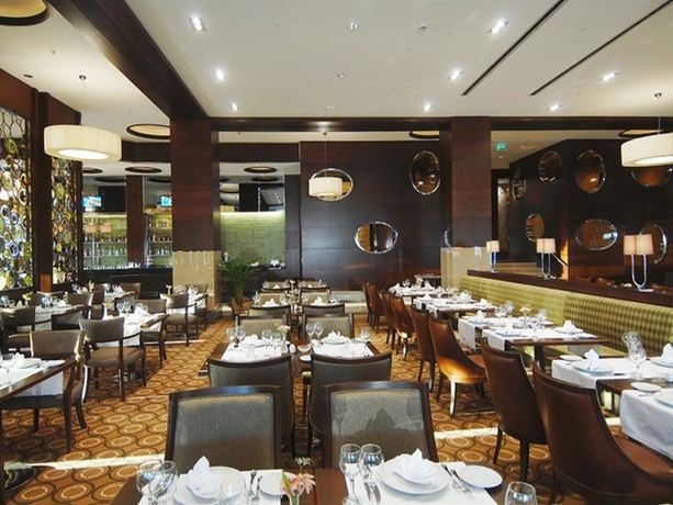 Imagen general del Hotel Titanic Business. Foto 6