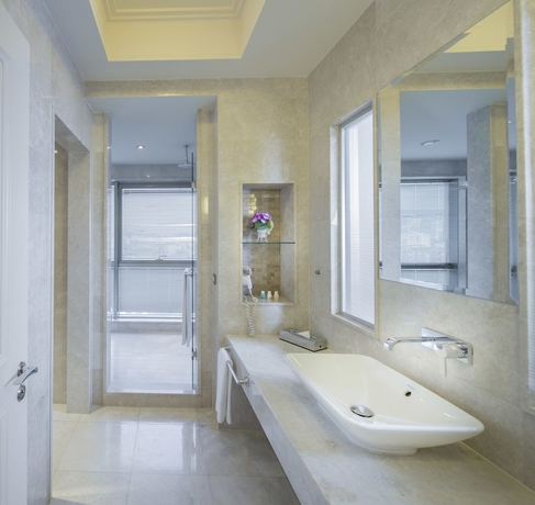 Imagen de la habitación del Hotel Titanic Business Kartal. Foto 11