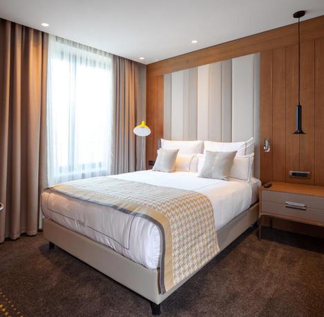 Imagen de la habitación del Hotel Titanic Chaussee Berlin. Foto 9