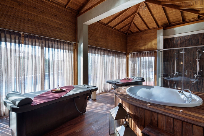 Imagen de los interiores del Hotel Titanic Deluxe Golf Belek. Foto 4