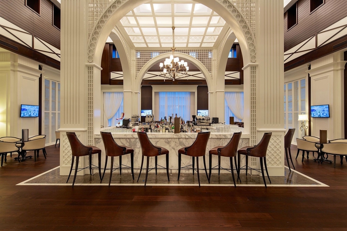 Imagen del bar/restaurante del Hotel Titanic Deluxe Golf Belek. Foto 2