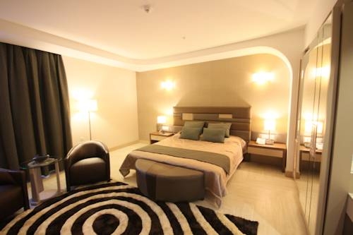 Imagen de la habitación del Hotel Titanic Hotel & Spa. Foto 5