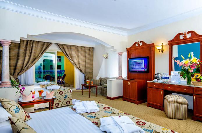 Imagen general del Hotel Titanic Palace. Foto 8