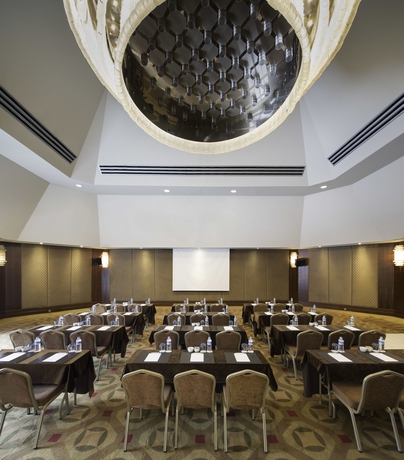 Imagen de los interiores del Hotel Titanic Port Bakirkoy. Foto 12