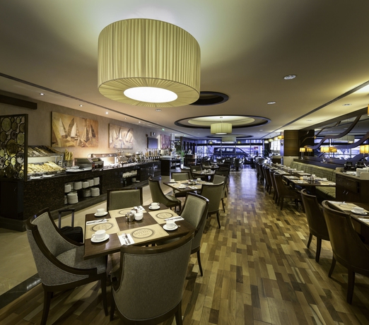 Imagen del bar/restaurante del Hotel Titanic Port Bakirkoy. Foto 8