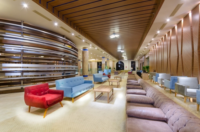 Imagen general del Hotel Titanic Royal-Families and Couples only. Foto 3