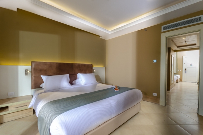 Imagen general del Hotel Titanic Royal-Families and Couples only. Foto 11