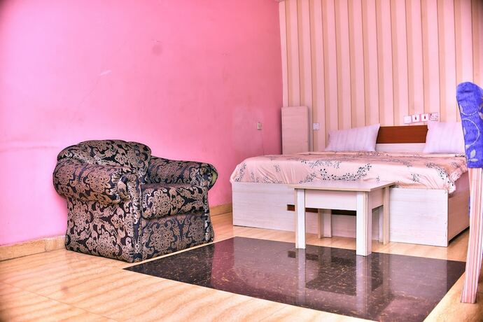 Imagen de la habitación del Hotel Titanium And Resorts. Foto 13