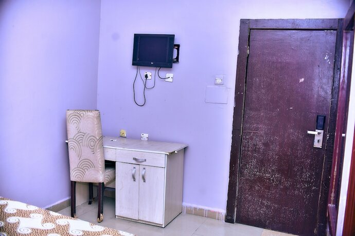 Imagen general del Hotel Titanium And Resorts. Foto 8