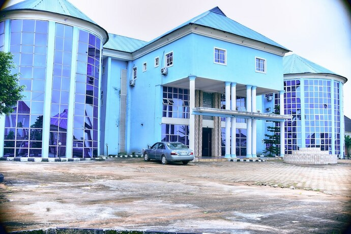 Imagen general del Hotel Titanium And Resorts. Foto 9