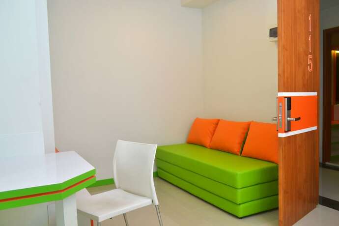 Imagen de la habitación del Hotel Titanium Express Homtel. Foto 27