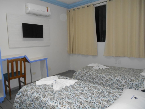 Imagen de la habitación del Hotel Titao Plaza. Foto 9