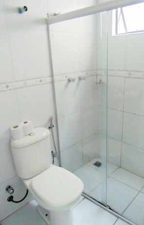 Imagen de la habitación del Hotel Titao Plaza. Foto 18