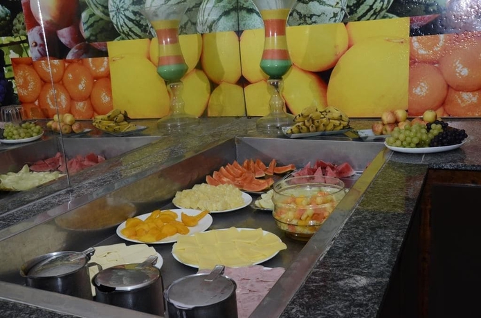 Imagen del bar/restaurante del Hotel Titao Plaza. Foto 4