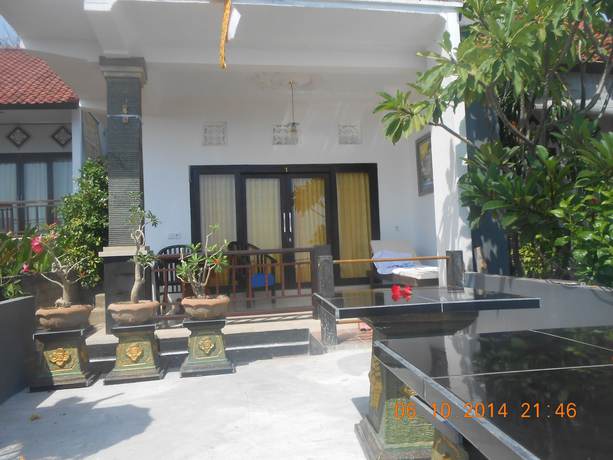 Imagen de la habitación del Hotel Titi Sedana Homestay. Foto 17