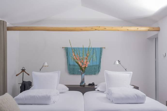 Imagen de la habitación del Hotel Titilaka. Foto 11