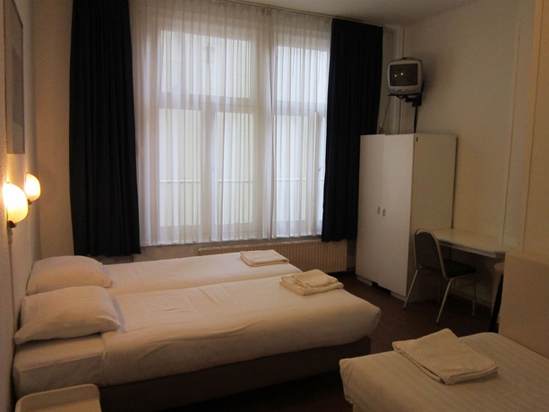 Imagen de la habitación del Hotel Titus. Foto 7