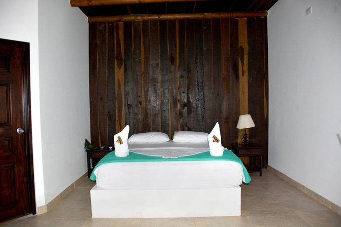 Imagen de la habitación del Hotel Tiuma Park. Foto 12