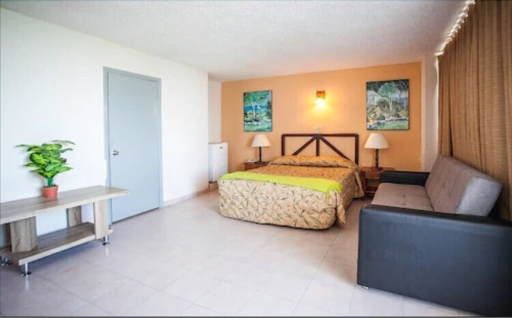 Imagen de la habitación del Hotel Tiuna. Foto 8