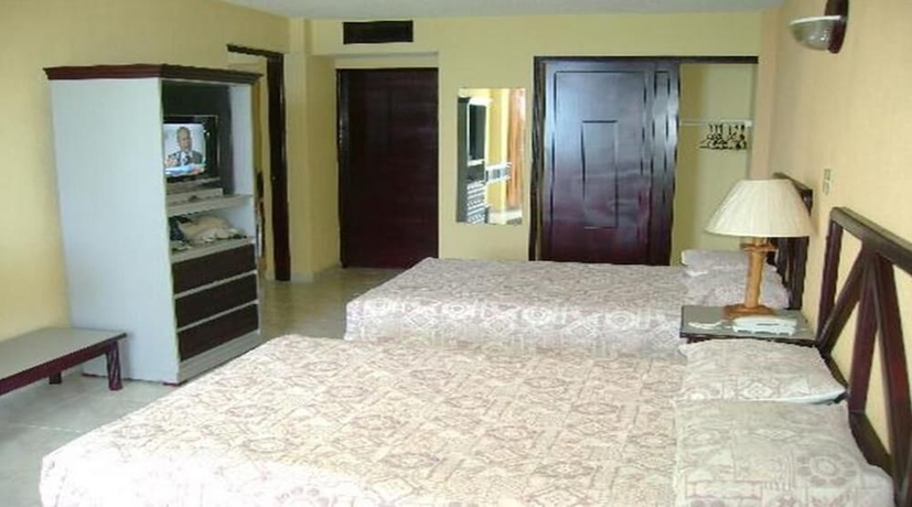 Imagen de la habitación del Hotel Tiuna. Foto 14