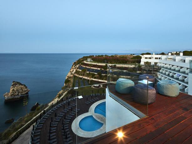 Imagen general del Hotel Tivoli Carvoeiro Algarve Resort. Foto 1