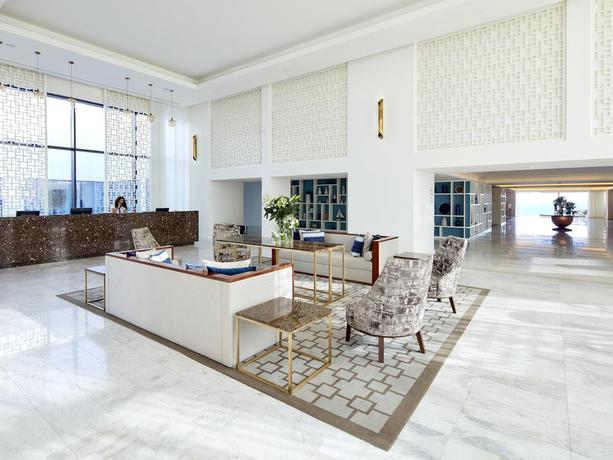 Imagen de los interiores del Hotel Tivoli Carvoeiro Algarve Resort. Foto 30