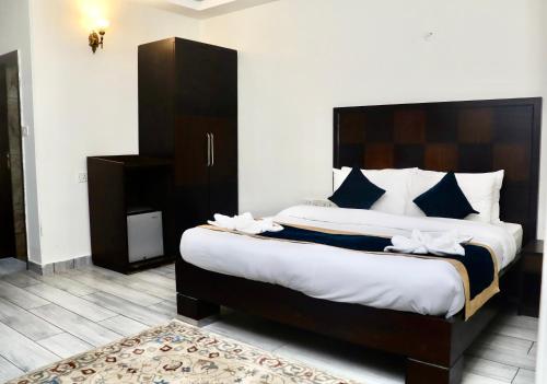 Imagen de la habitación del Hotel Tivoli Heritage Palace, Rewari. Foto 20