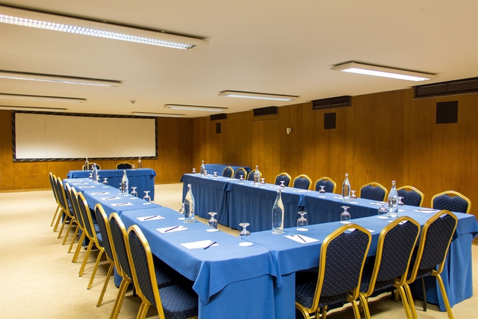 Imagen de los interiores del Hotel Tivoli Lagos Algarve Resort. Foto 11