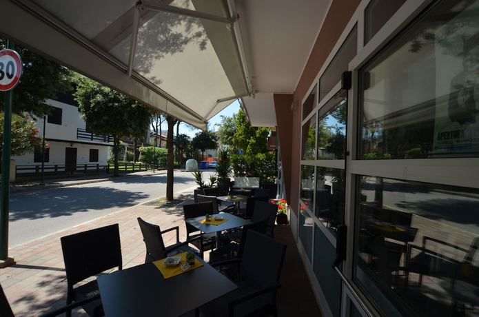 Imagen general del Hotel Tivoli, Lignano Sabbiadoro. Foto 3