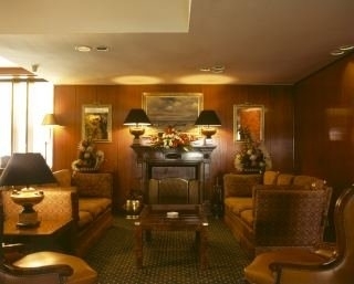 Imagen de los interiores del Hotel Tivoli Porto. Foto 4