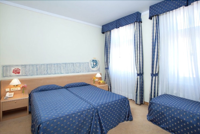 Imagen de la habitación del Hotel Tivoli Prague. Foto 6